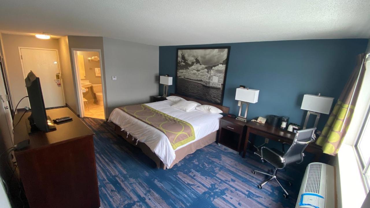 Hotel Super 8 by Wyndham Prairie Du Chien Exterior foto